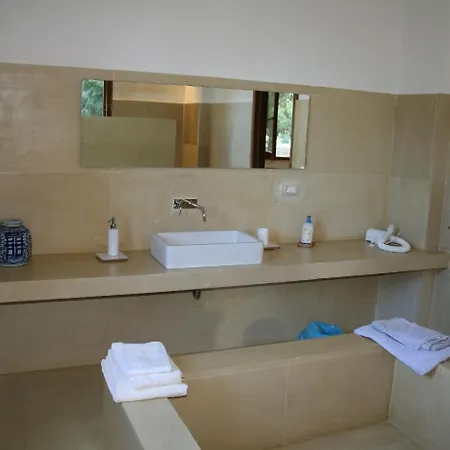 Alloggio per agriturismo Masseria Autigne *